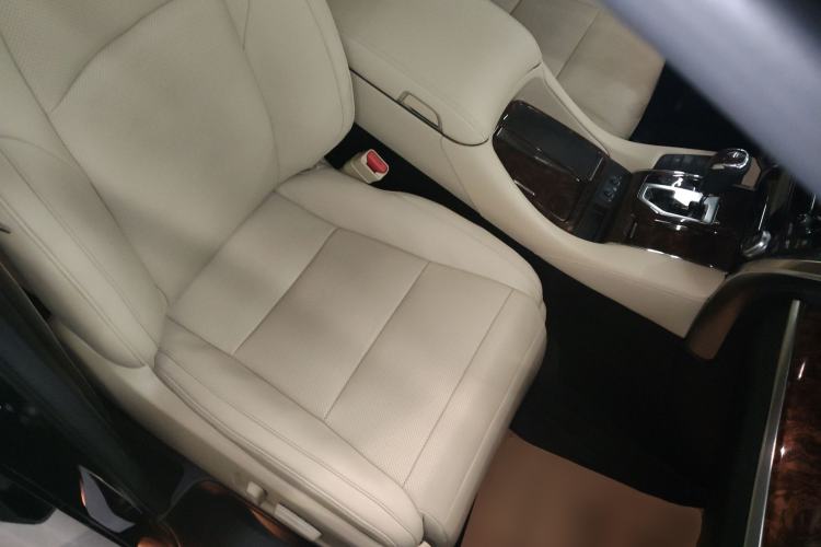 Used Toyota Alphard 2018 Revised Version 3.5L Luxury Edition
