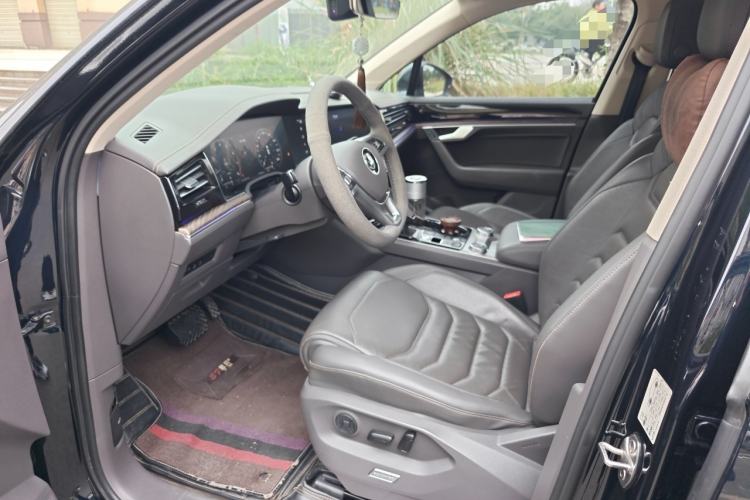 Used Volkswagen Touareg 2019 2.0TSI Ruiyi Edition China VI Standard
