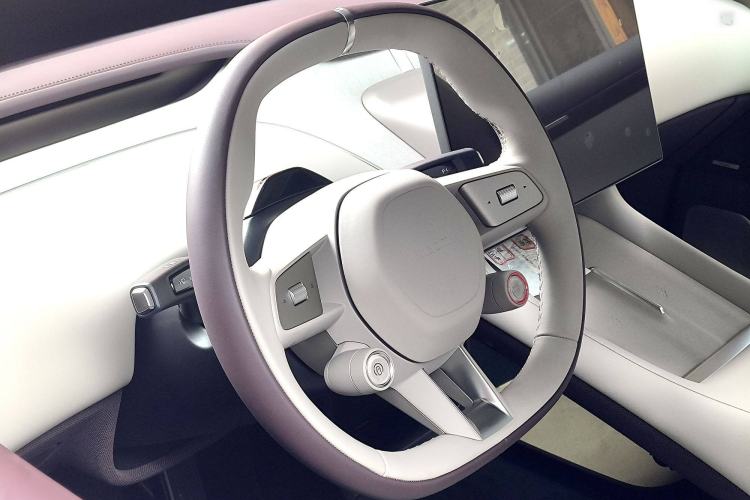 Used  YU7 2025 Ultra-Long Range Rear-Wheel Drive Version
