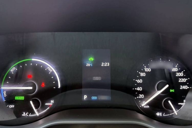 Used Toyota Sienna 2023 2.5L Hybrid Deluxe Edition
