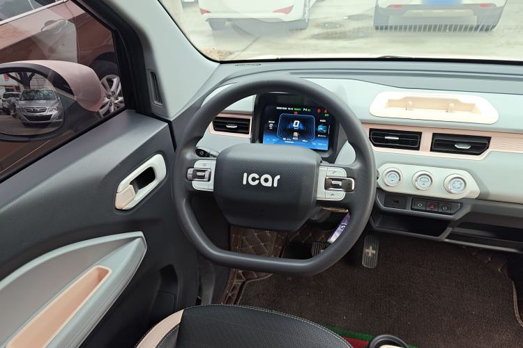 Used Chery QQ Ice Cream 2022 170km Sundae Phosphate Lithium-Ion
