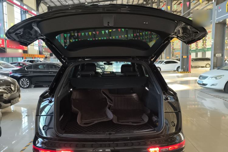 Used Audi Q5L 2024 40 TFSI Luxury Dynamic Edition
