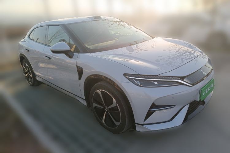 Used BYD Song L EV 2025 Intelligent Driving Version 662 km LiDAR Excellence Edition
