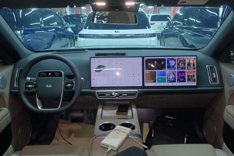 Used Li Auto L6 2025 Pro Smart Refresh Edition
