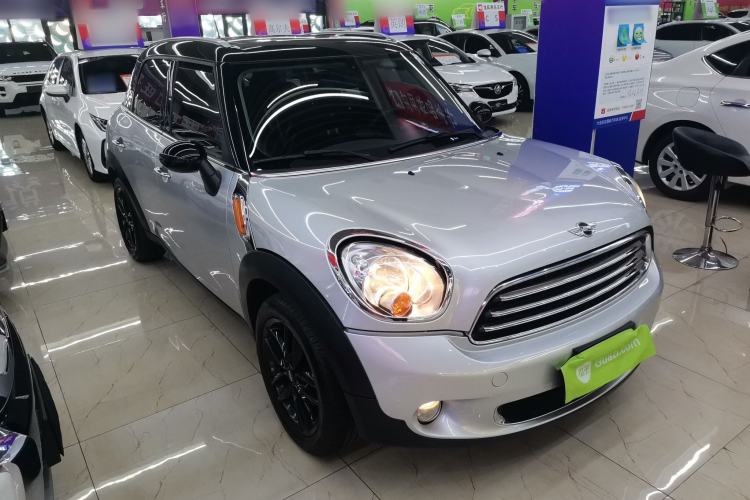 Used  Countryman 2011 1.6L COOPER Fun
