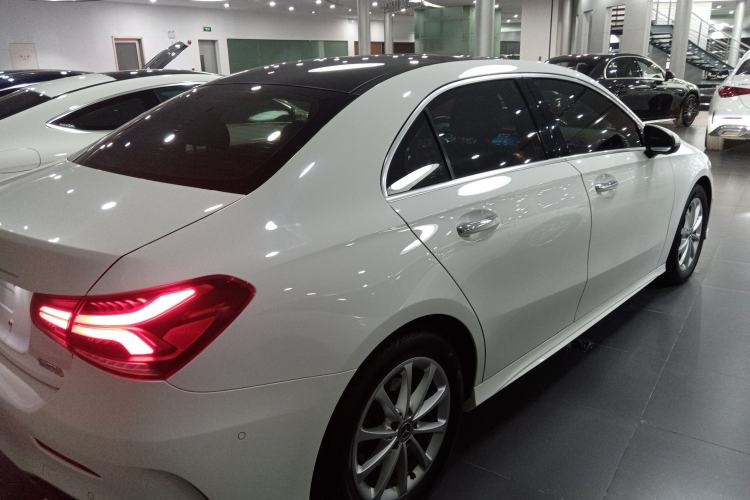 Used Mercedes-Benz A-Class 2020 Restyled A 200 L Sport Sedan Fashion Version

