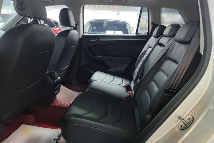 Used Volkswagen Tiguan L 2021 330TSI Automatic Two-Wheel Drive R-Line Enhanced Edition