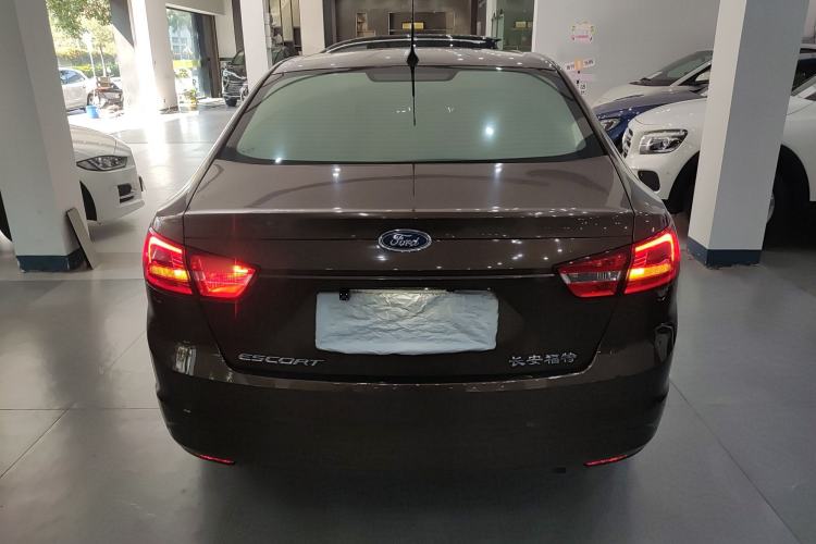 Used Ford Escort 2015 1.5L Automatic Comfort Model
