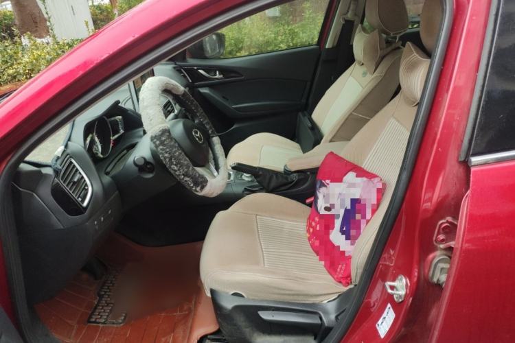 Used Mazda Mazda 3 Axela 2014 Sedan 1.5L Automatic Comfort Model