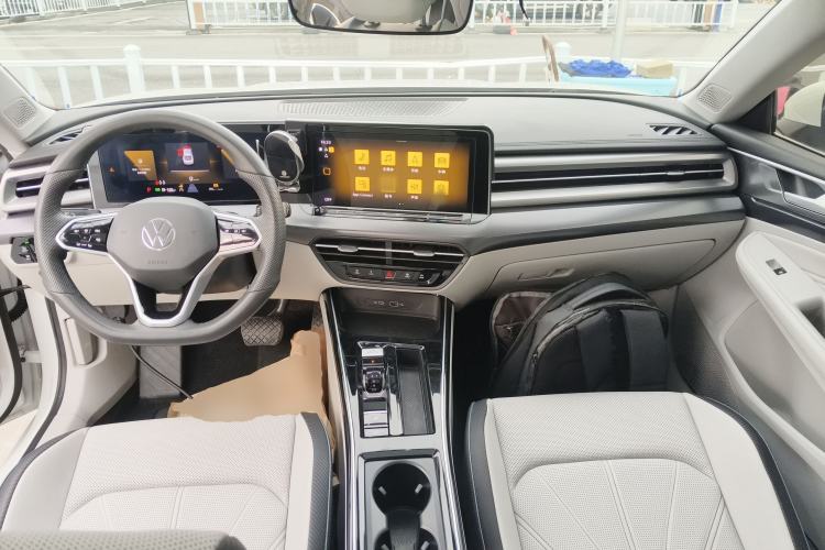 Used Volkswagen Lamando 2024 Lavida L 280TSI DSG Cool & Spicy Edition