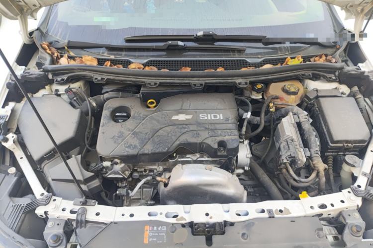 Used Chevrolet Cruze 2017 1.5L Automatic Pioneer Sunroof Edition
