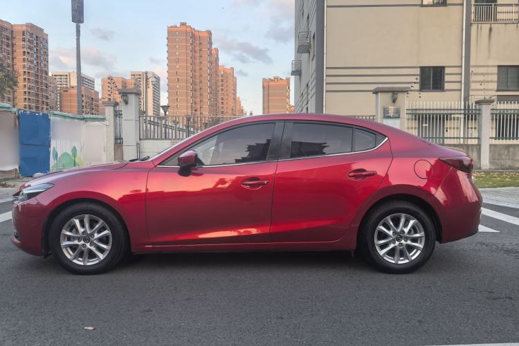 Used Mazda Mazda 3 Axela 2017 Sedan 1.5L Automatic Luxury Model Emission Standard China V
