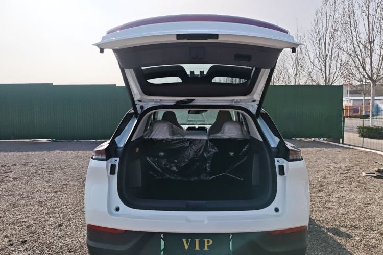 Used  06 2025 Model 520km