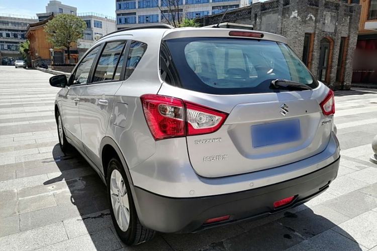 Used Suzuki S-Cross 2014 1.6L CVT Two-Wheel Drive Entry Model
