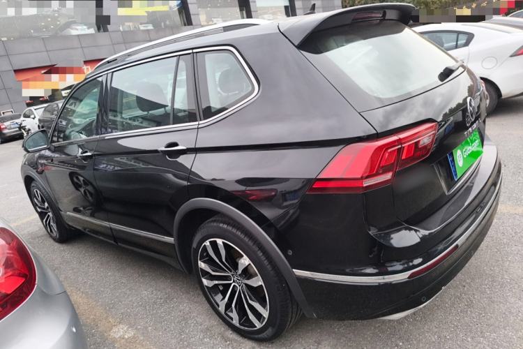 Used Volkswagen Tiguan L 2021 330TSI Automatic Two-Wheel Drive R-Line Enhanced Edition
