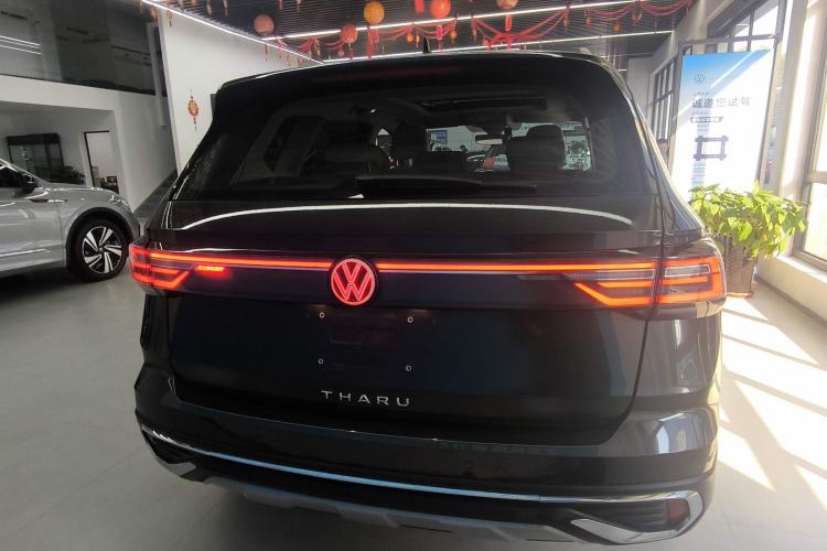 Used Volkswagen Tharu 2024 300TSI Two-Wheel-Drive Full Moon Edition