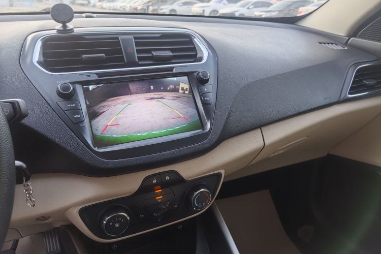 Used Ford Escort 2015 1.5L Manual Comfort Model
