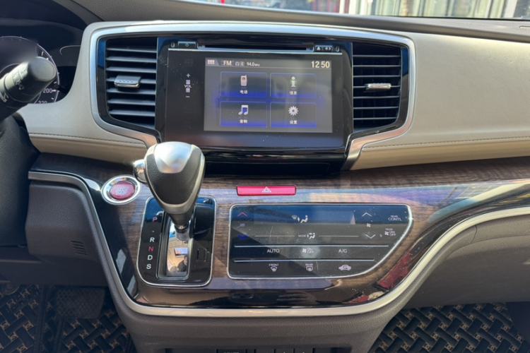 Used Honda Odyssey 2015 2.4L Smart Edition