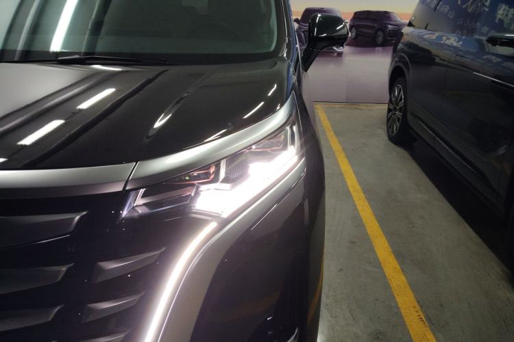 Used Denza D9 2024 DM-i 980 Four-Wheel Drive Prestige Model