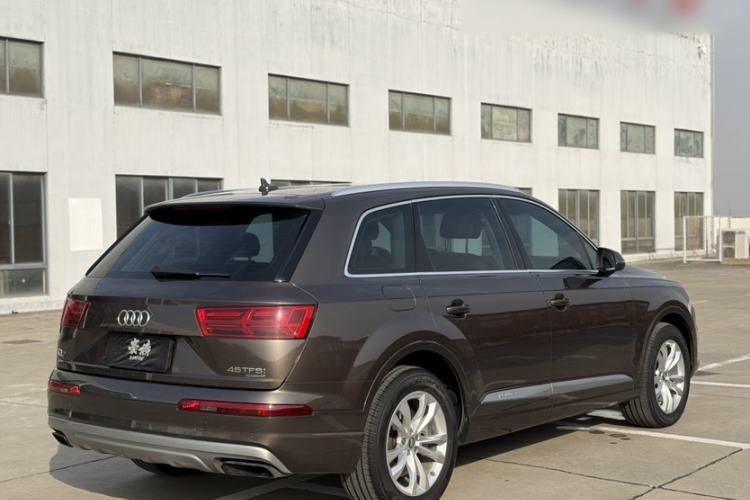Used Audi Q7 2016 45 TFSI Technology Edition
