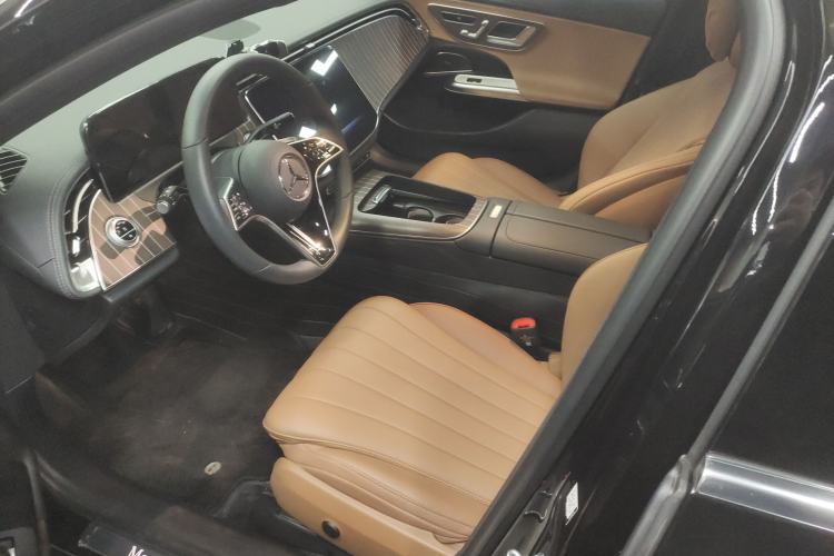 Used Mercedes-Benz E-Class 2025 E 300 L Stylish Model
