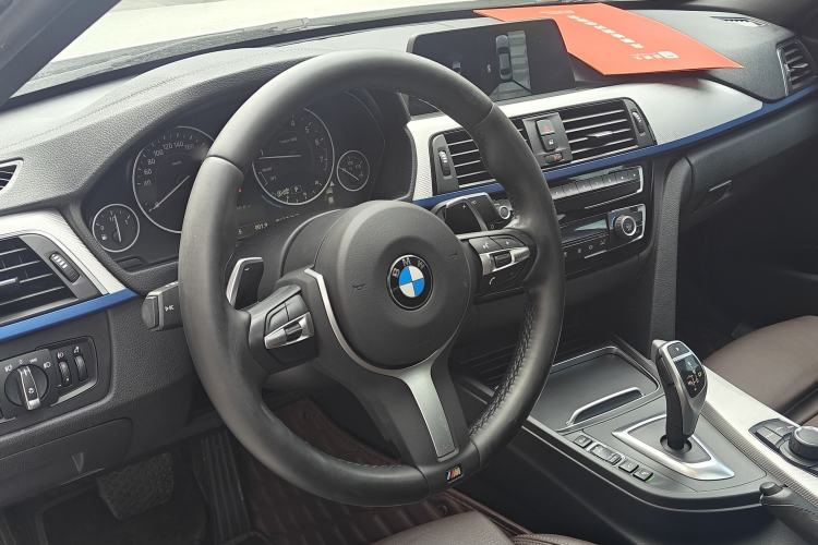 Used BMW 3 Series 2019 320i M Sport Package
