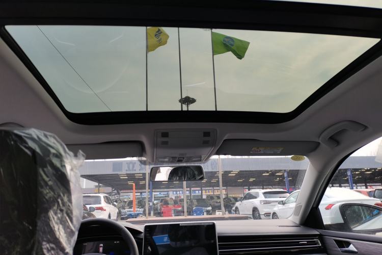 Used Volkswagen Sagitar 2025 Revised Version Three 300TSI DSG Excellence Edition