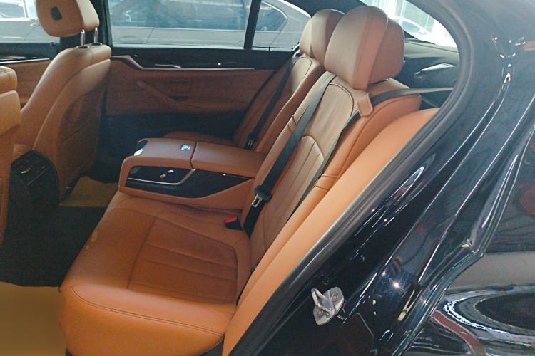 Used BMW 5 Series 2018 Restyled 530Li Leading Edition M Sport Package