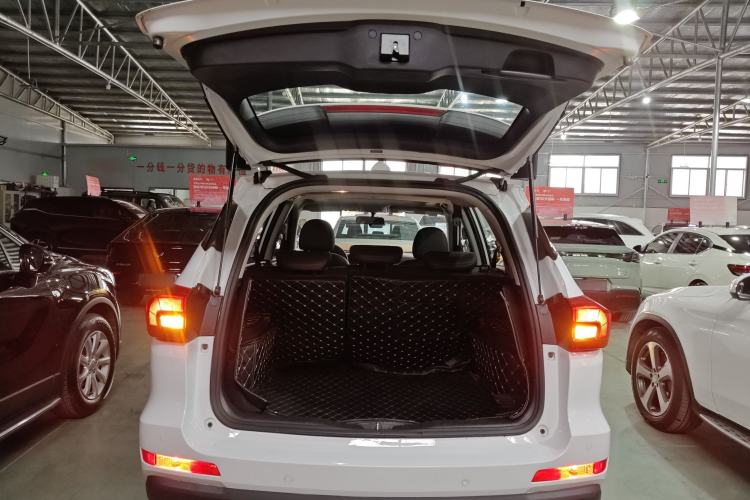 Used Haval M6 2019 1.5T DCT Two-Wheel Drive Value Edition China VI Standard
