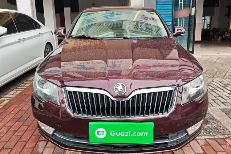 Used Skoda Superb 2013 1.8TSI Automatic Yashi Edition
