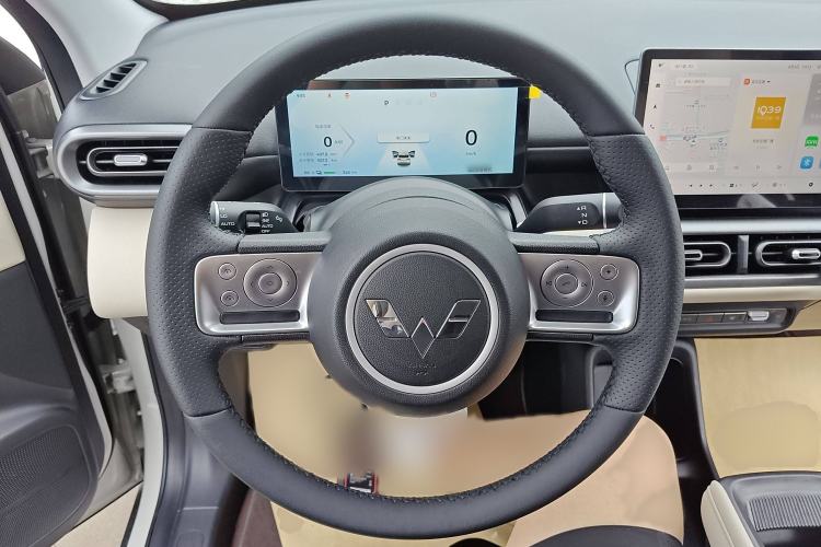 Used Wuling Bingo PLUS 2024 510 km Range 5-Seater Version
