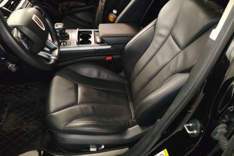 Used Hongqi H5 2022 Classic Model Facelift 1.8T Automatic Smart Connect Flagship Edition