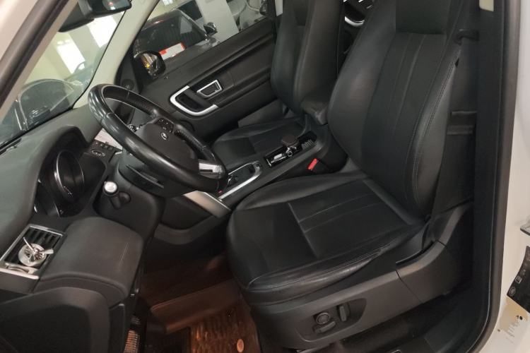 Used Land Rover Discovery Sport 2018 240 PS SE Version