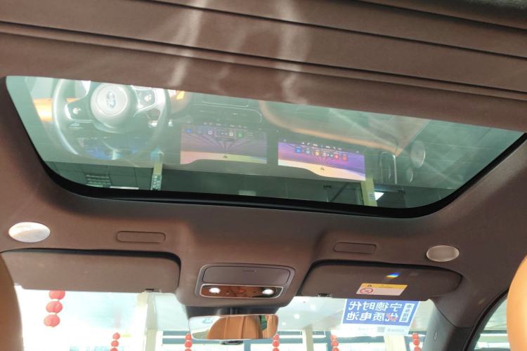 Used Hima AITO M9 2024 Range-Extended Ultra Version 52 kWh 6-Seater Model
