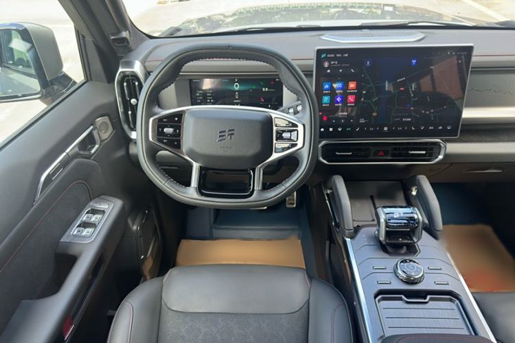 Used Jetour Traveler 2023 2.0T All-Wheel Drive Conquer PRO
