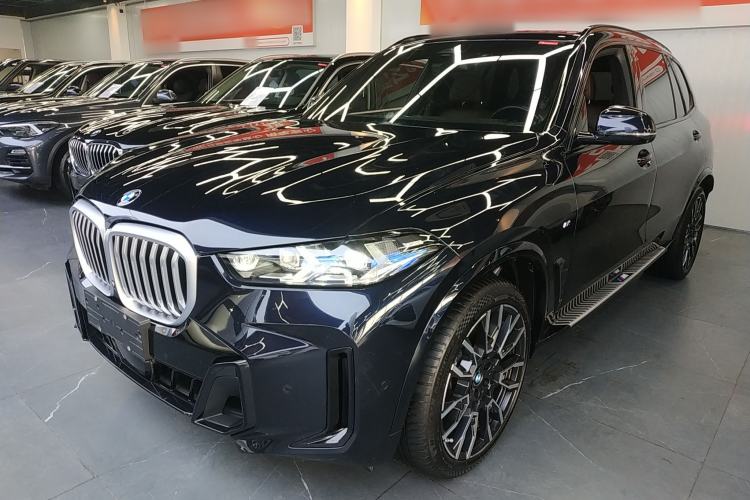 Used BMW X5 2023 xDrive 40Li M Sport Night Edition Package