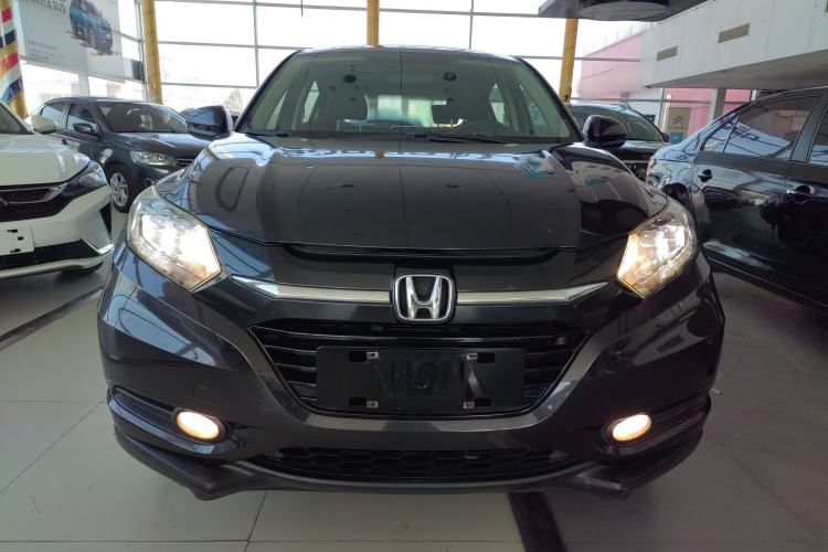 Used Honda Vezel 2016 1.8L CVT Front-Wheel Drive Pioneer Edition
