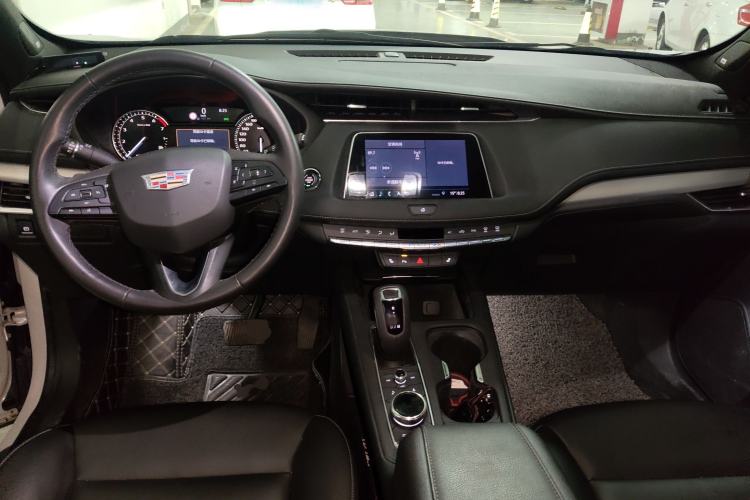 Used Cadillac XT4 2018 28T Two-Wheel Drive Leading Version
