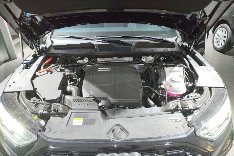 Used Audi Q5L 2025 40 TFSI Luxury Dynamic Edition
