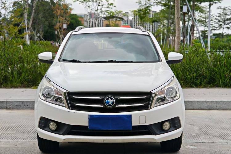 Used Venucia T70 2015 2.0L CVT Smart Choice Edition
