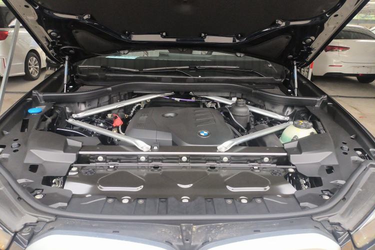 Used BMW X5 2023 xDrive 30Li Luxury M Sport Night Edition Package
