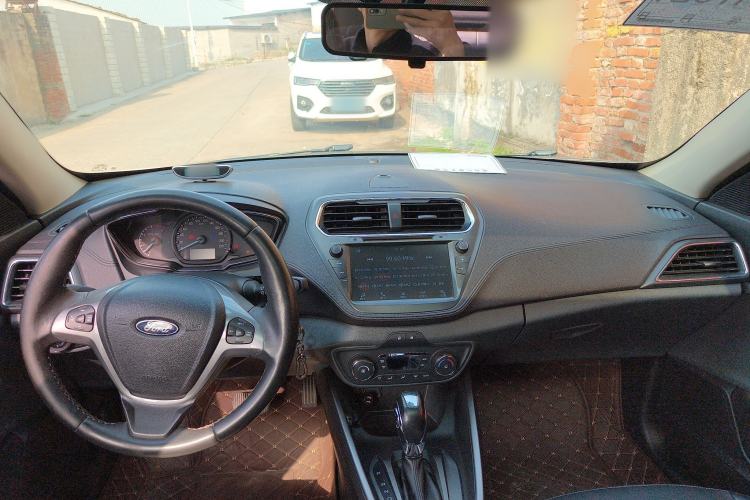 Used Ford Escort 2017 Happiness Edition 1.5L Automatic Fashion Version