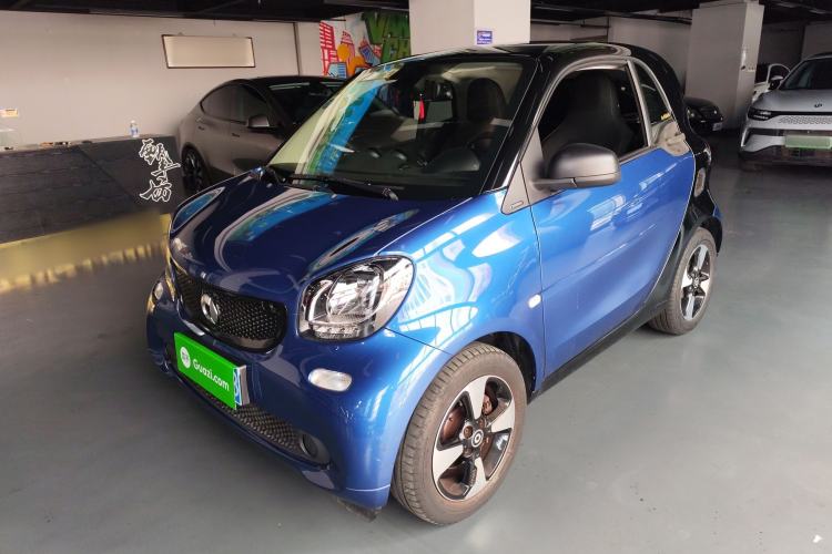 Used  fortwo 2018 1.0L 52kW Hardtop Passion Edition China V Standard
