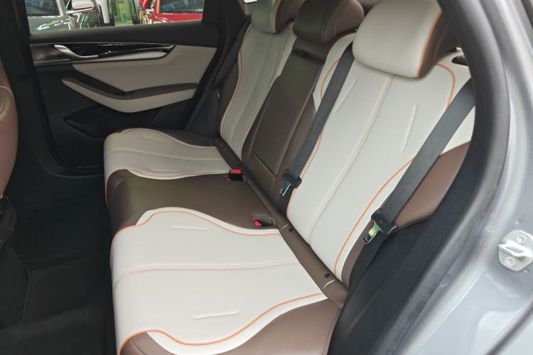 Used BYD Qin PLUS 2024 Honor Edition EV 420KM Leading Model
