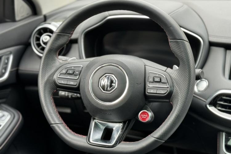 Used MG HS 2018 30T Automatic Two-Wheel Drive Trophy Edition—High-Octane V-Model