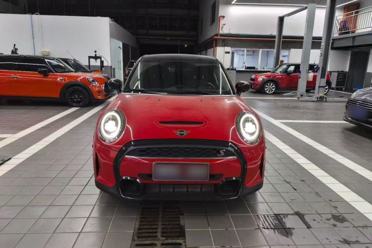 Used  MINI 2022 Updated 2.0T COOPER S Classic Edition Five-Door Version
