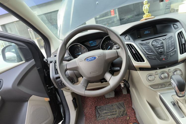 Used Ford Focus 2012 Sedan 1.6L Automatic Comfort Model