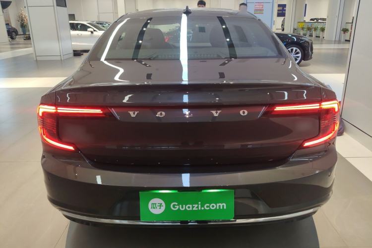 Used Volvo S90 2024 B5 Zhiyi Luxury Edition
