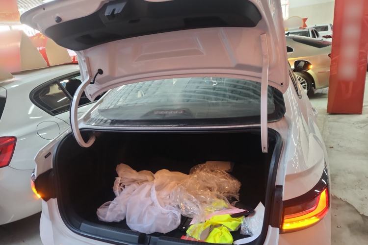 Used Volkswagen Lavida 2023 New Rui 1.5L Automatic New Yi Edition
