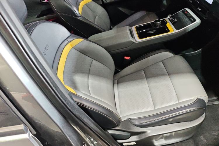 Used AION Y 2022 70 Tech Edition Lithium Iron Phosphate
